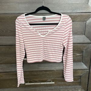 NWOT SHEIN cropped top.  Never worn. Mauve and white striped
